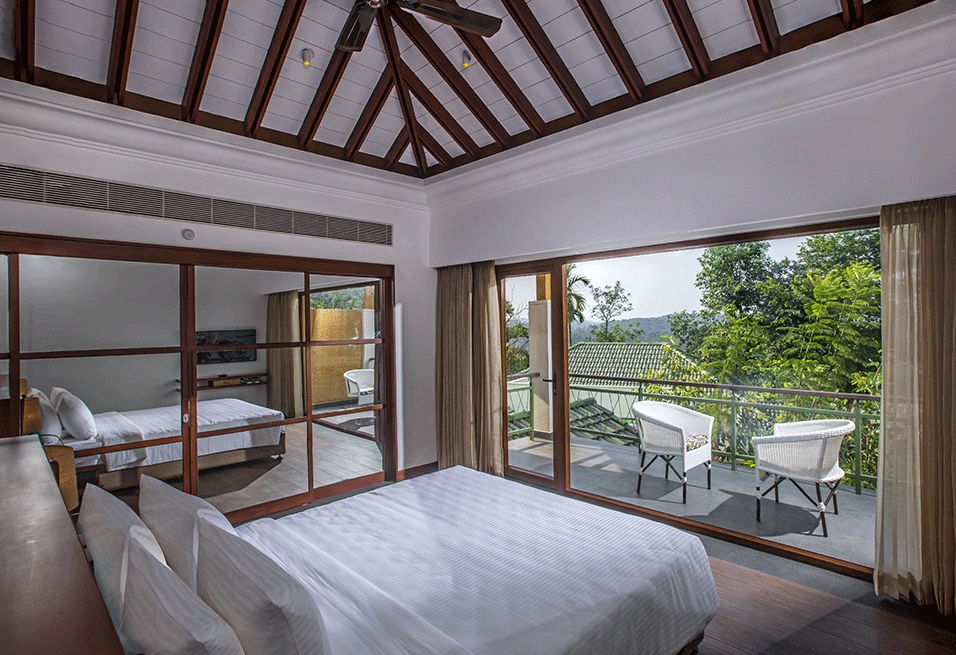 E.Villa-Balcony-Bedroom