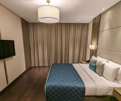 Suite-room