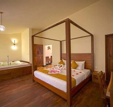 maple-ashSLA_1182-370x350