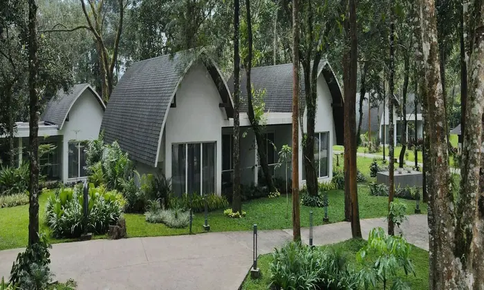 mc-ixemc-resort-view-36149_Pano-