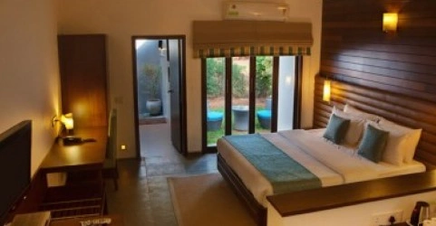 midium_6e6f0f9eb956528389a5839660f4f992_thumb