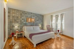 sterling-kodai-lake-classic-room-primary-image.jpg.imgw.1280.1280