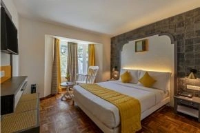 sterling-kodai-lake-indulge-suite-primary-image.jpg.imgw.1280.1280