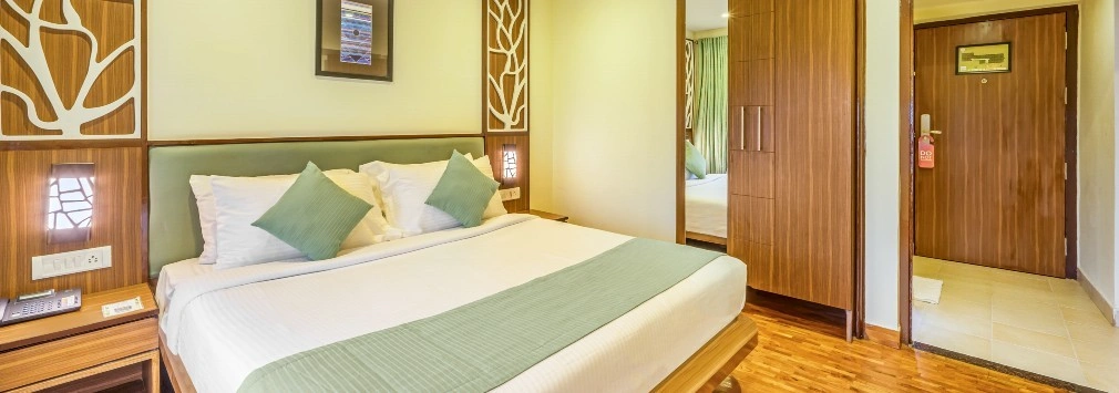 sterling-ooty-elkhill-classic-carousel-image1.jpg.imgw.1280.1280